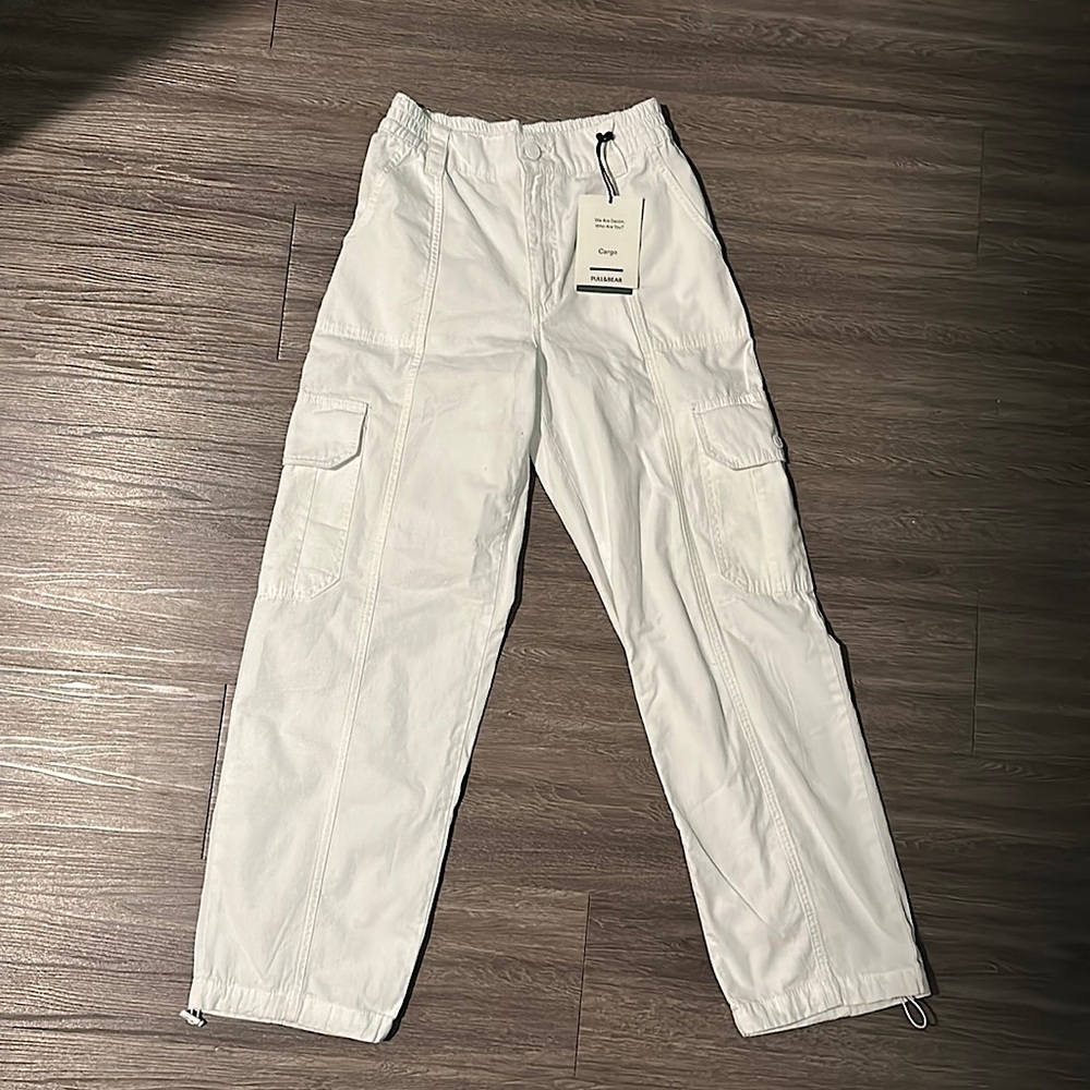 Pull&Bear White Cargo Pants Size 4